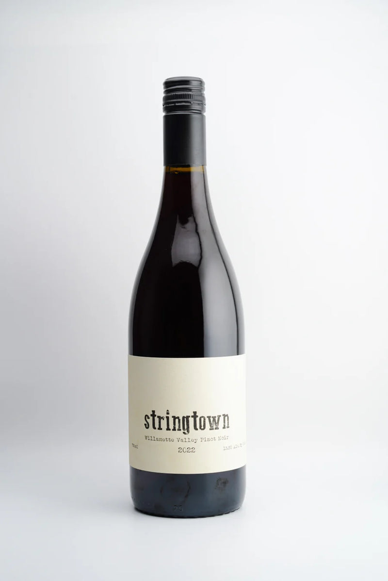 Stringtown Willamette Valley Pinot Noir, 750ml